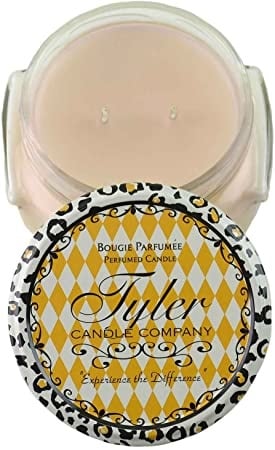 22oz Tyler Candle - Image 3