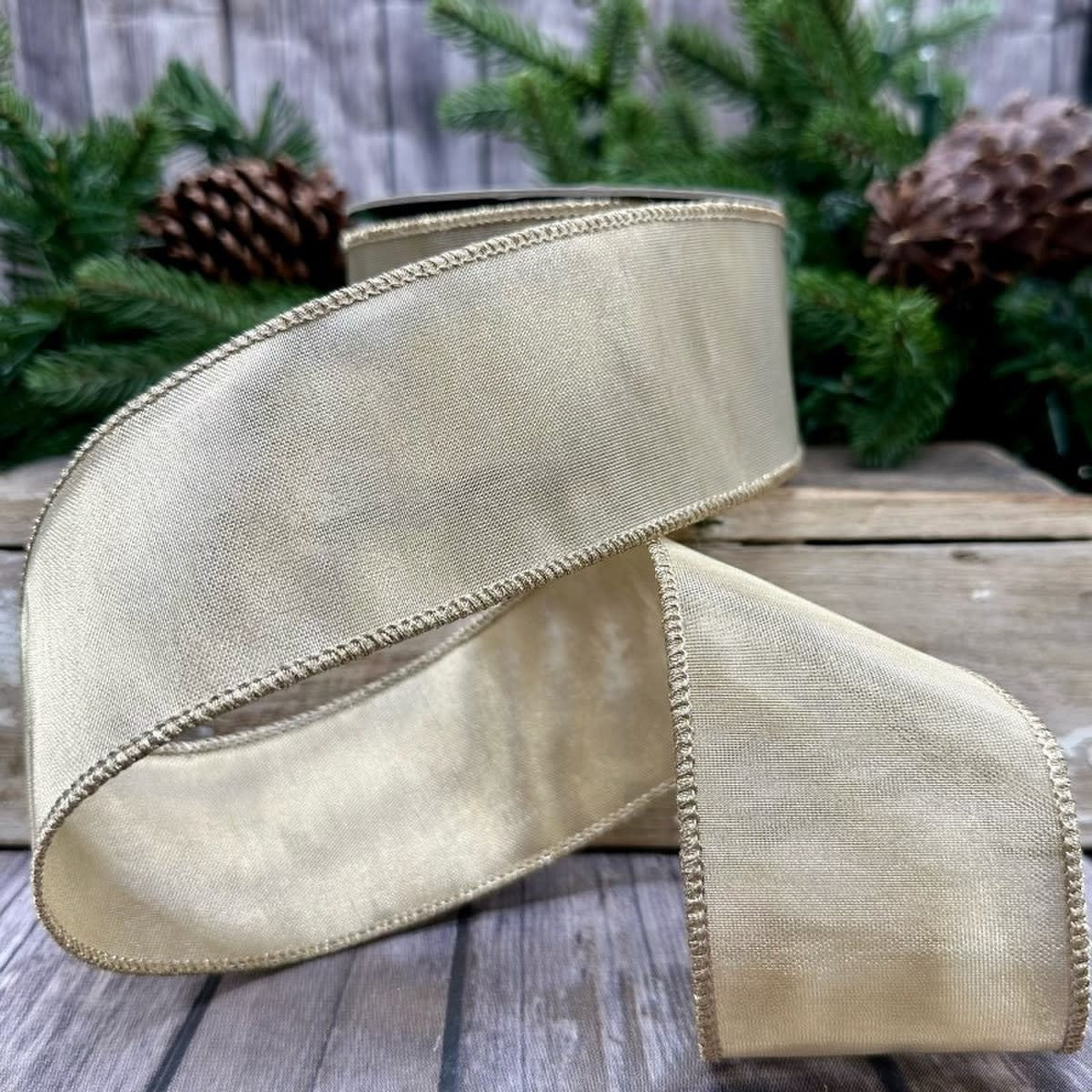2.5" x 10yds Metallic Mesh, Gold