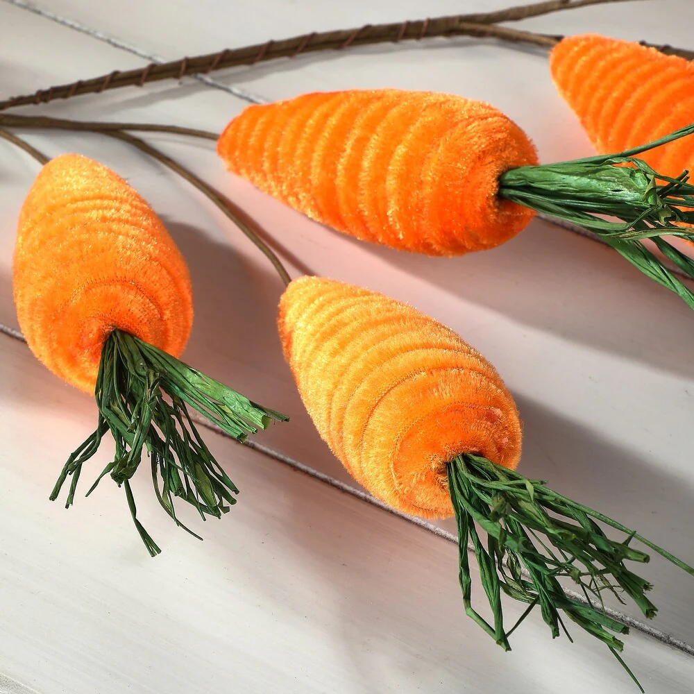 36" Velvet Carrot Garland - Image 2