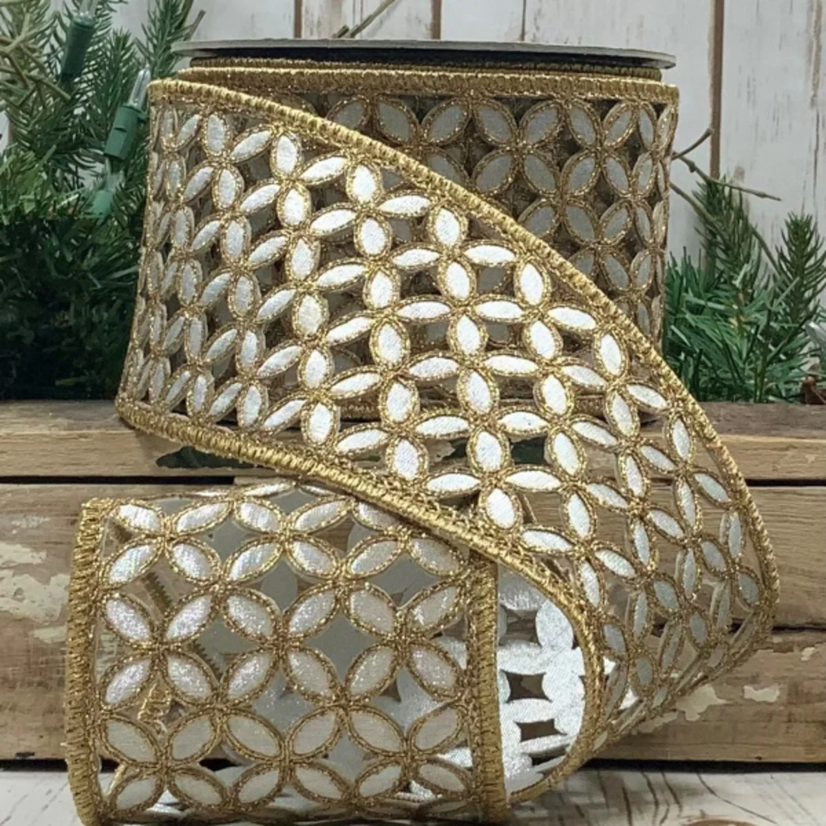 4“ x 10yds Metallic Floral Garland Ribbon - Image 2