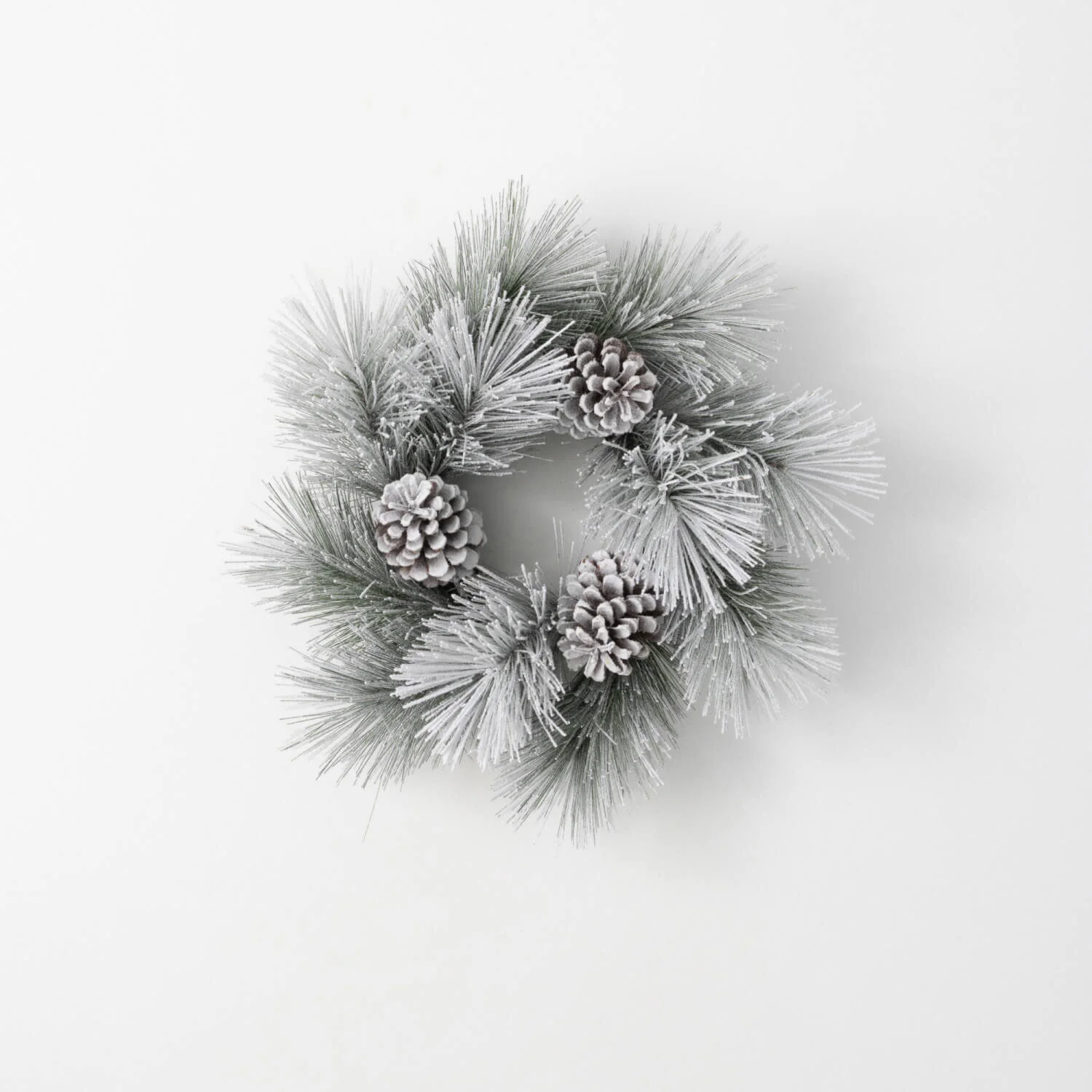6.5" Flocked Pine Ring