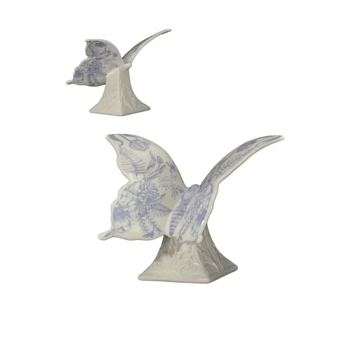 7" Dolomite Butterfly on Pedestal - Image 2
