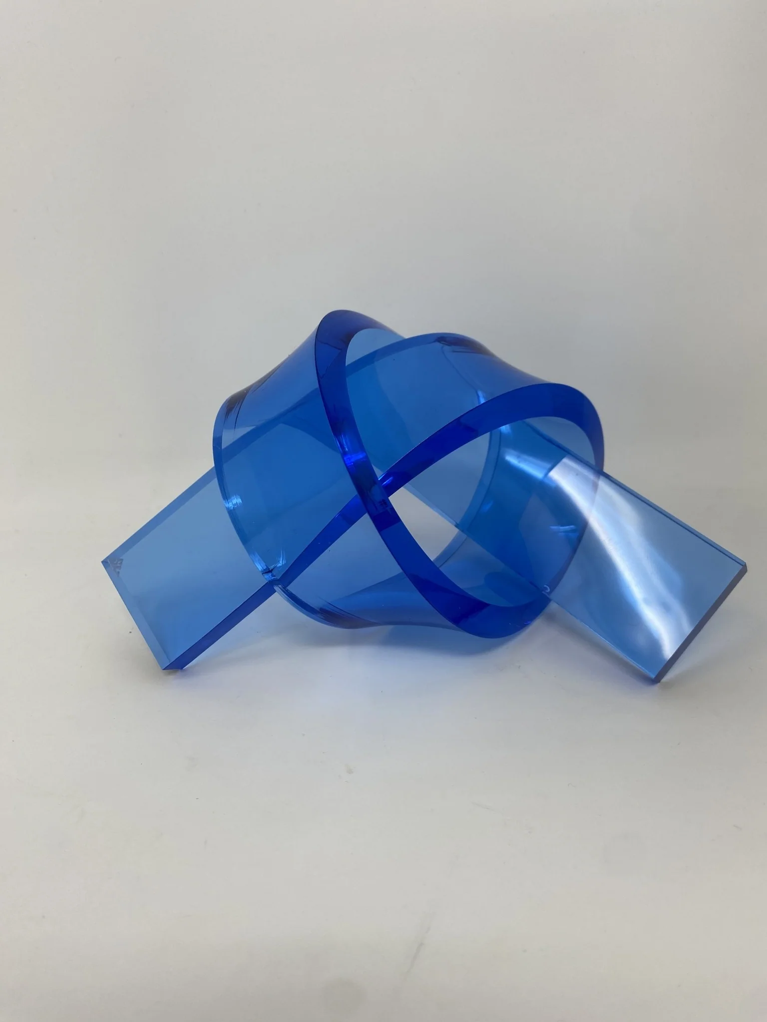 Acrylic Knot - Image 10