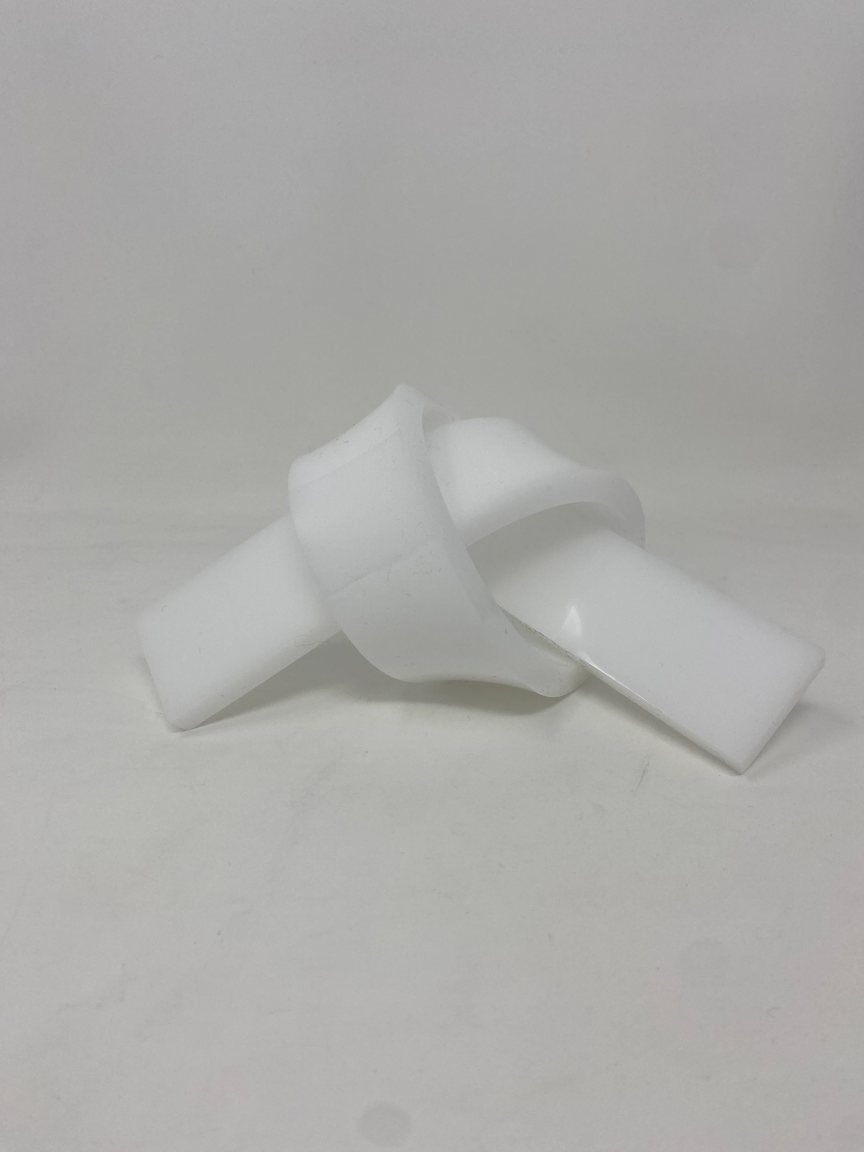 Acrylic Knot - Image 21