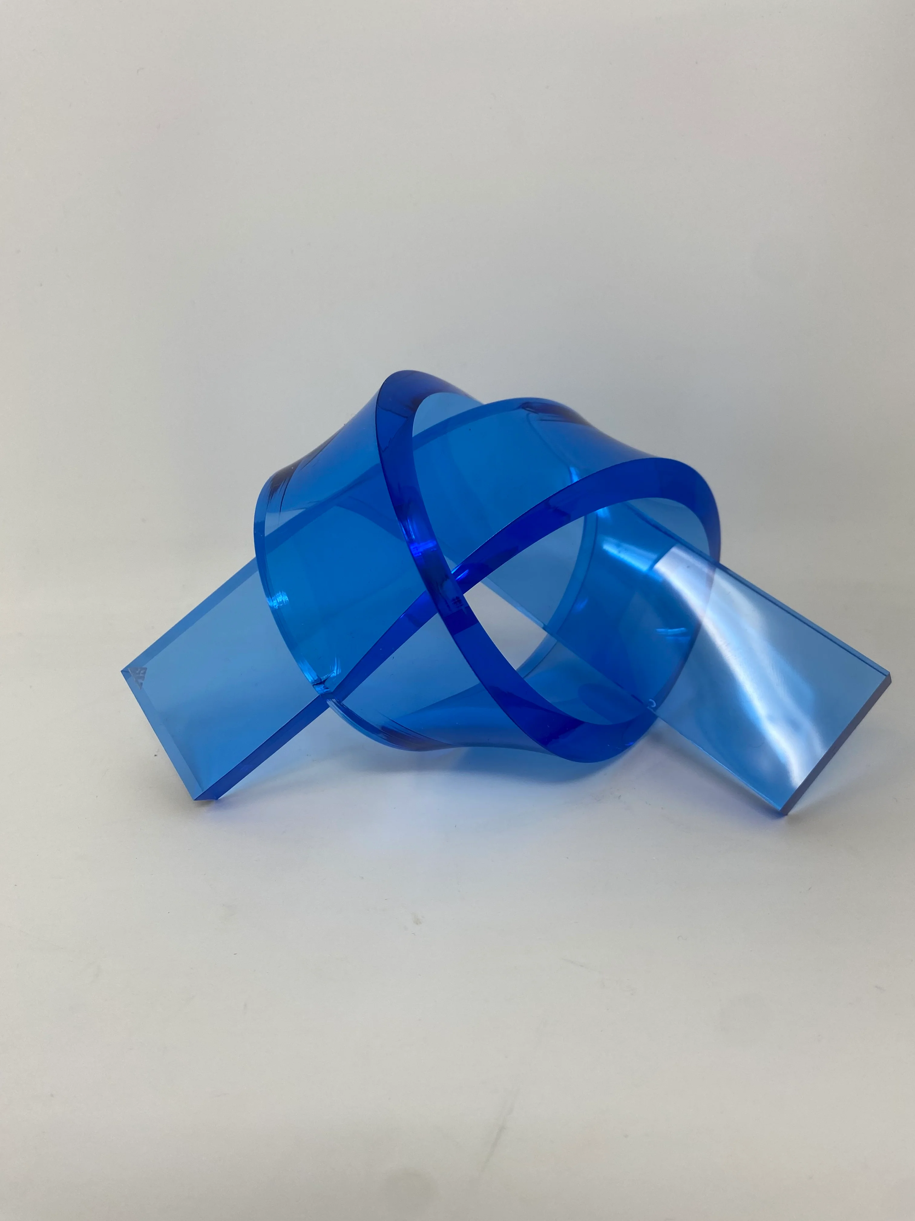 Acrylic Knot - Image 30