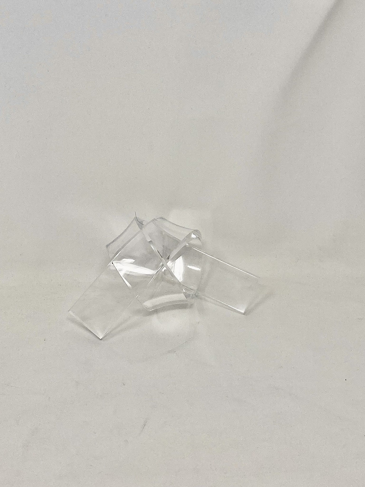 Acrylic Knot - Image 6