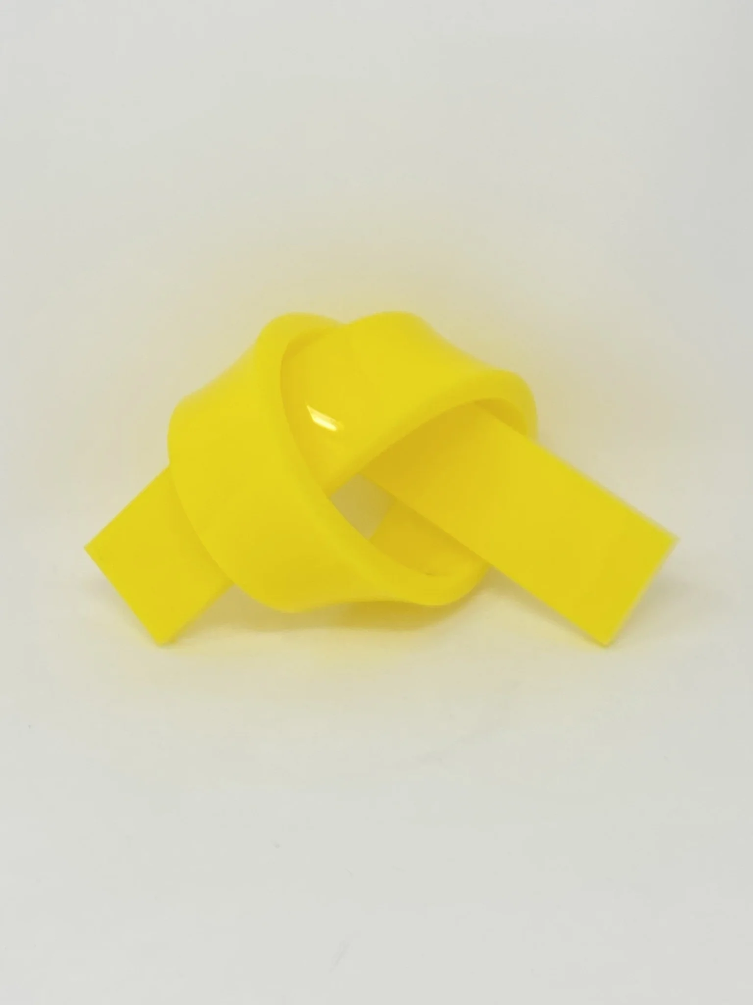 Acrylic Knot - Image 7