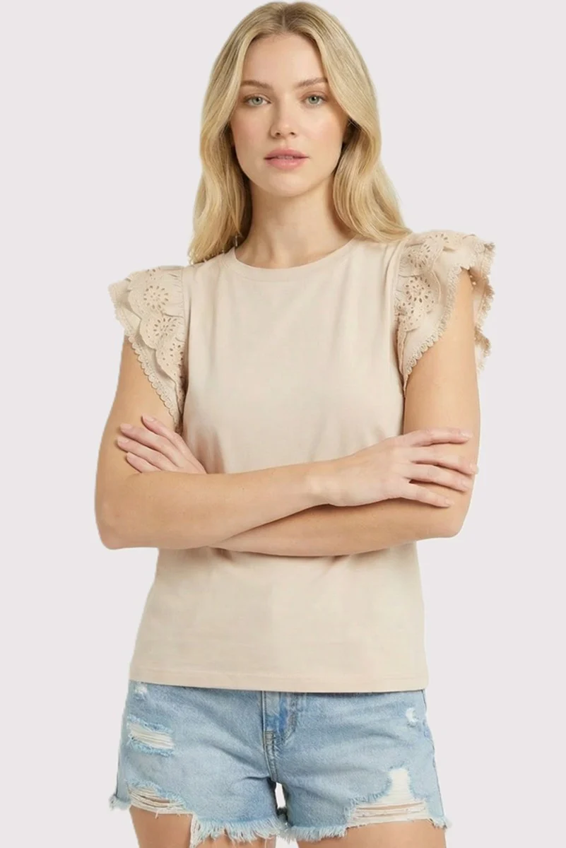 Addison Scallop Eyelet Laced Sleeve Top - Image 5