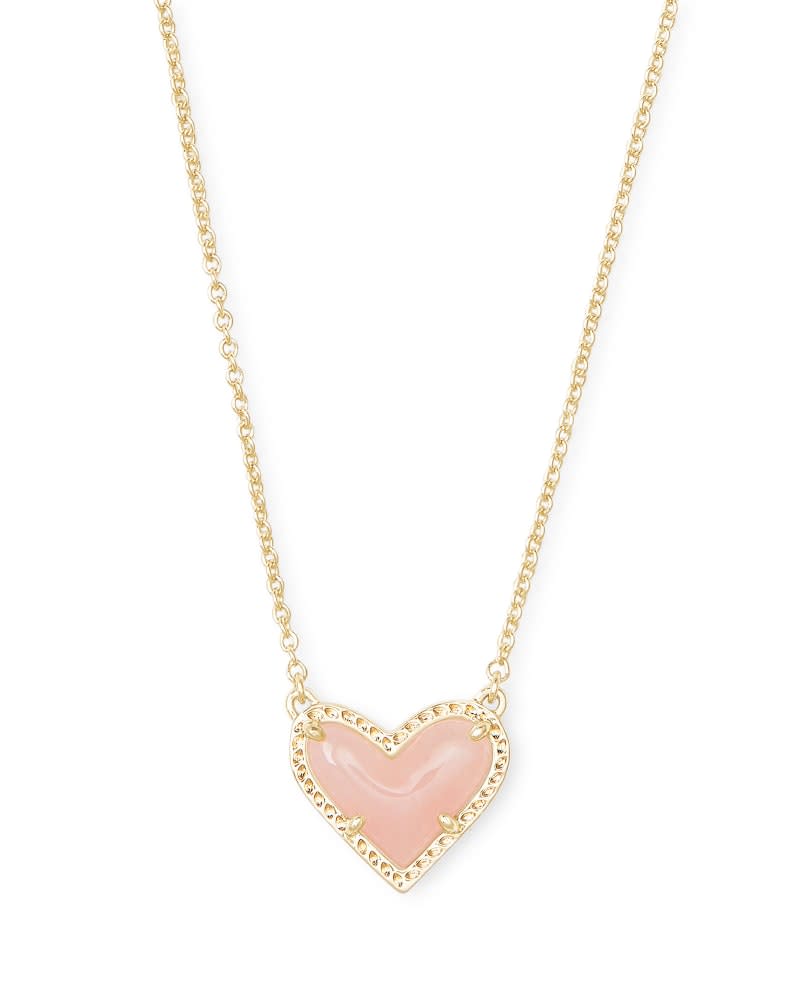 Ari Heart Short Pendant Necklace - Image 16