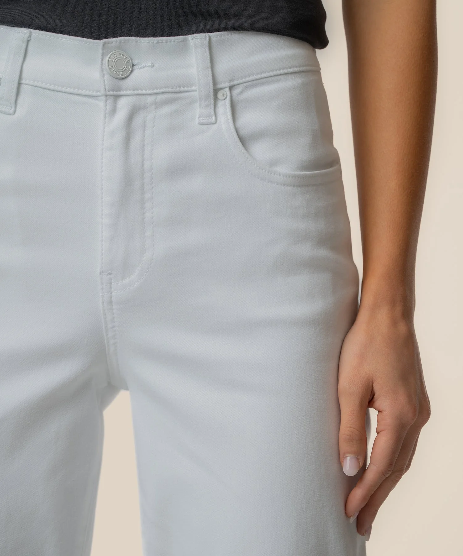 Avery High Rise Easy Straight Leg Raw Hem - Image 4