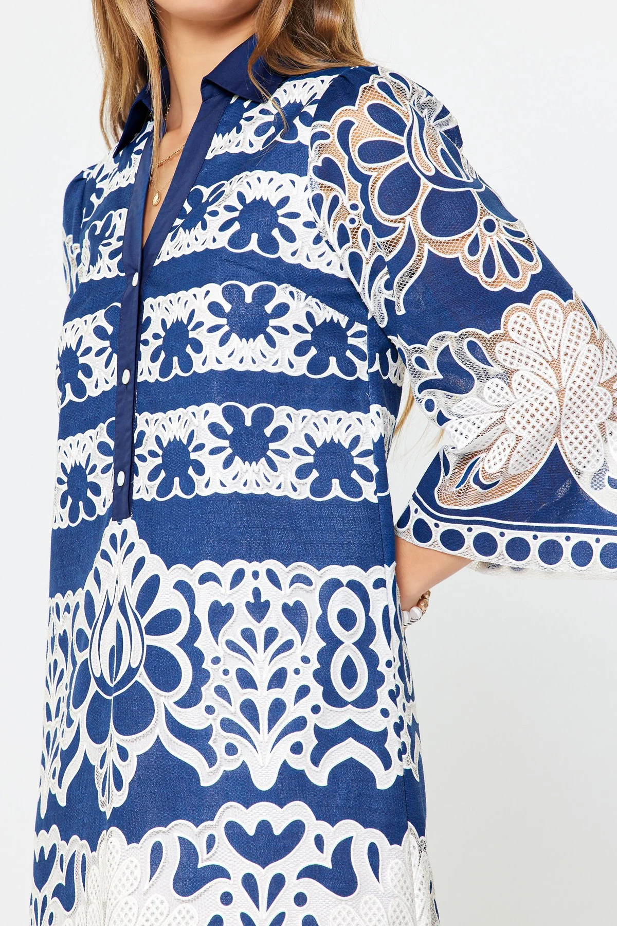 Avery Lace Embroidered Mini Dress - Image 4