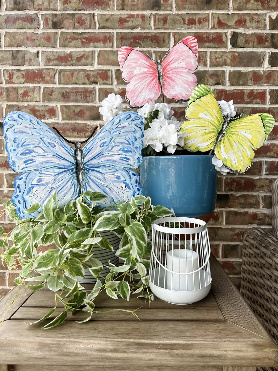 Beck's Blue Butterfly Large - Image 3