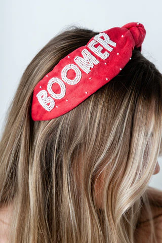 Boomer (Crimson & Cream)
