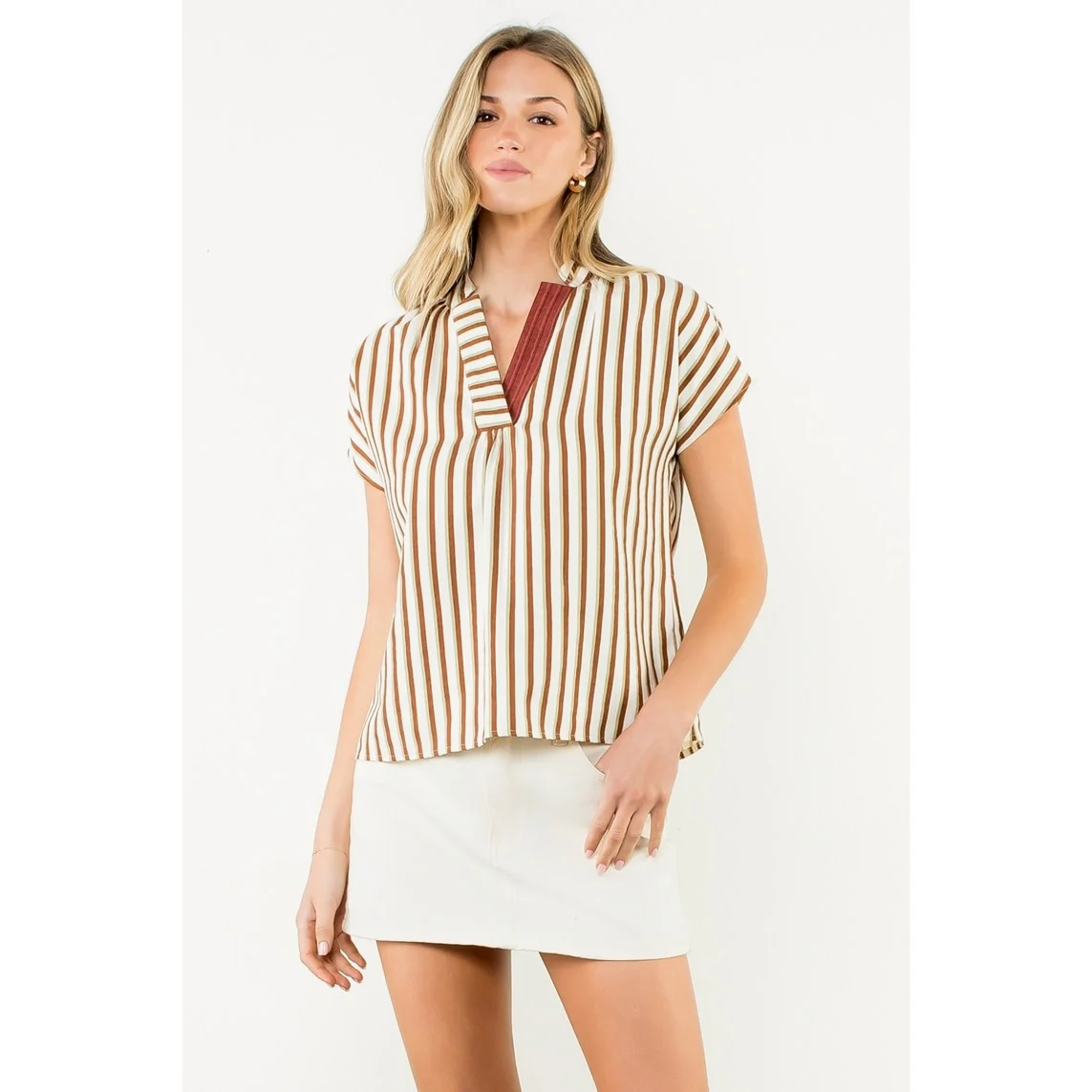 Cassie Contrast V-Neck Striped Top - Image 10