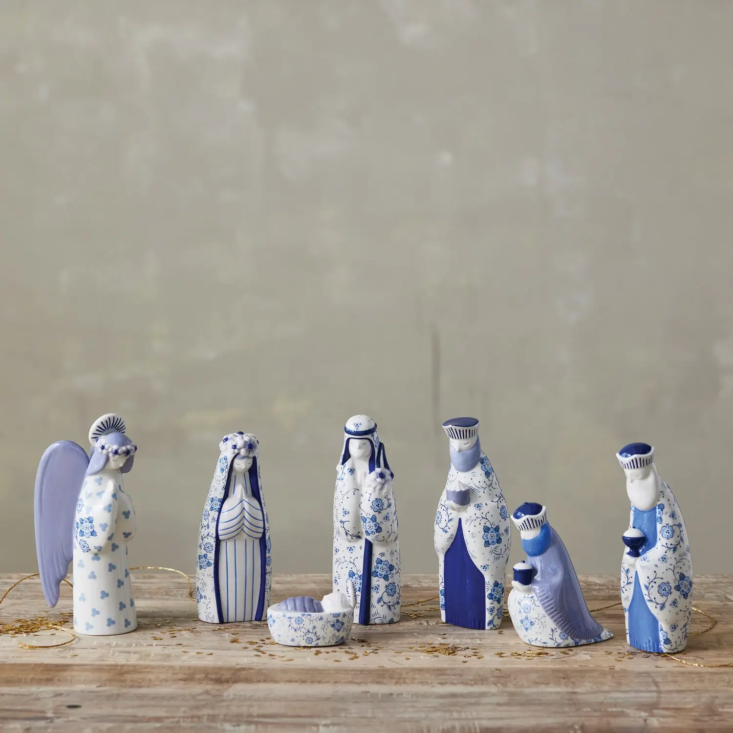 Ceramic Natvity Blue & White - Sold as Set - Image 2