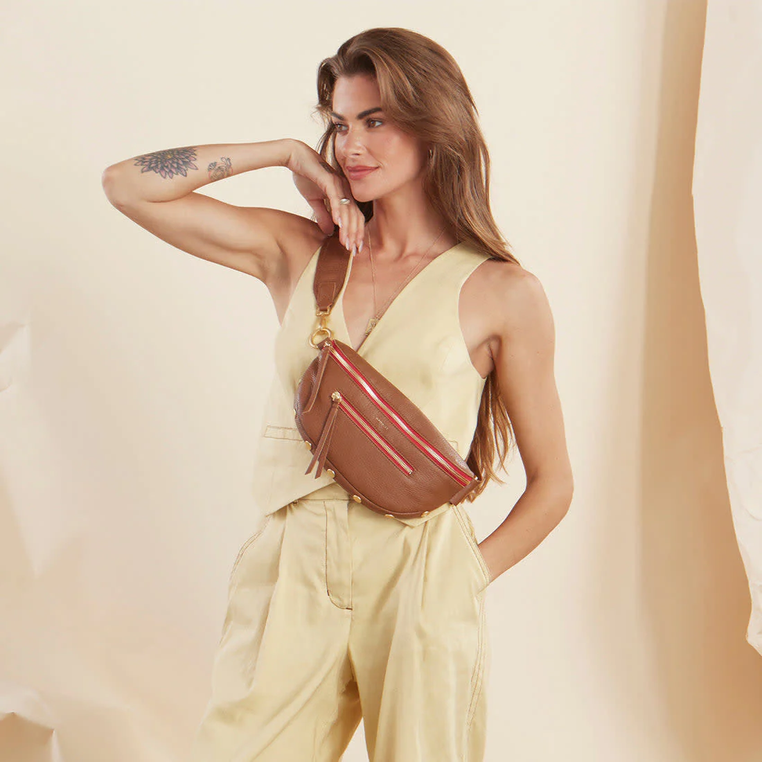Charles Crossbody Med - Image 11