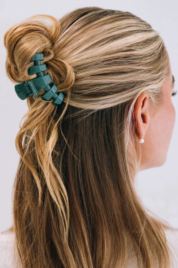 Classic Hair Clip Small - Image 3
