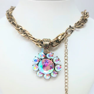Fashion Crystal Pendant on Chunky Chain Necklace - Image 2