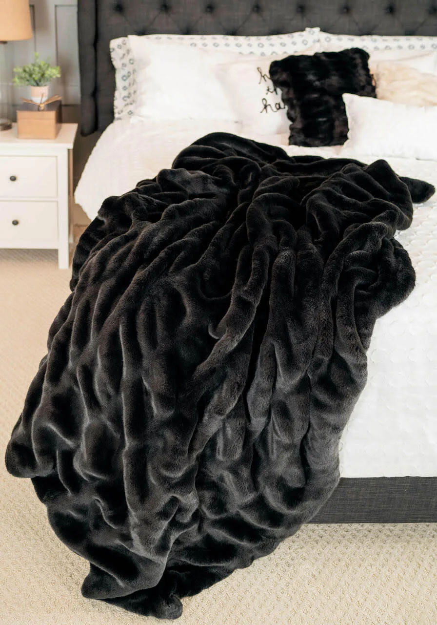 Couture Throw Onyx Mink - Image 2