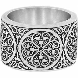 Ferrara Ring 9