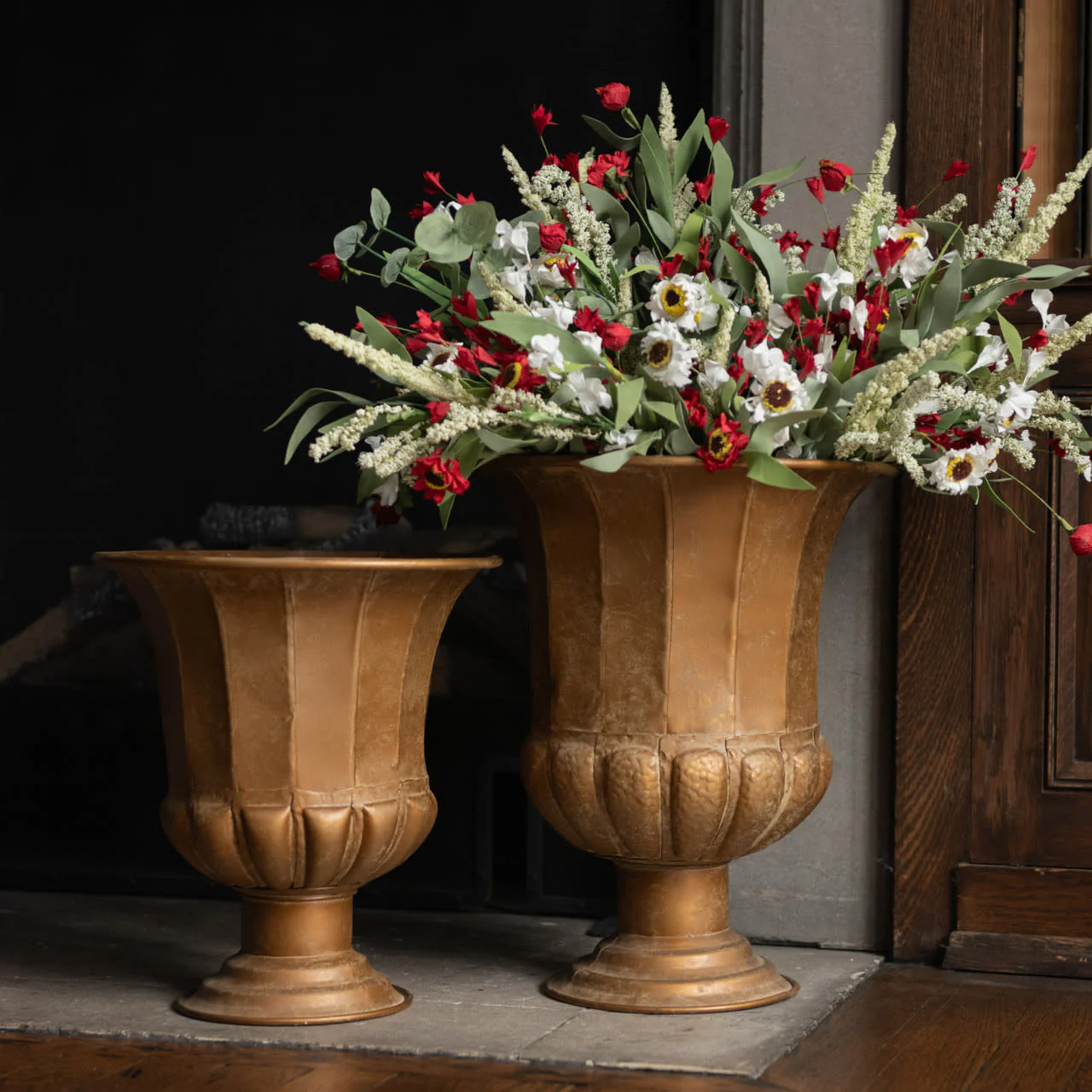 Gold Urns - Image 2