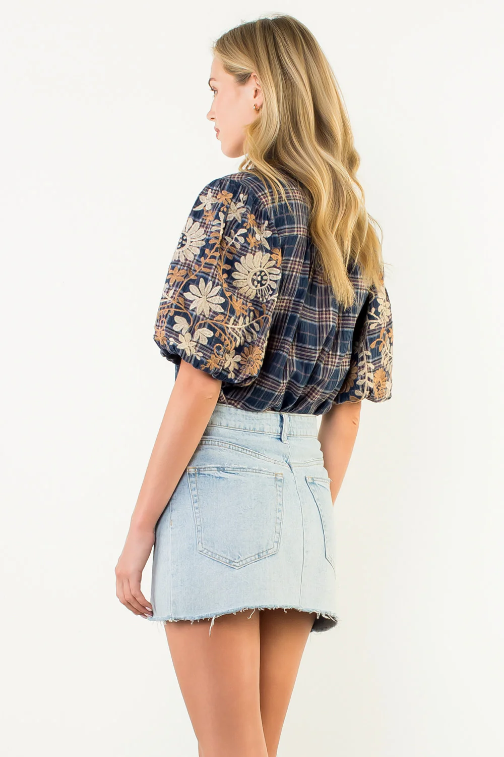 Gwen Embroidered Puff Sleeve Gingham Top - Image 4