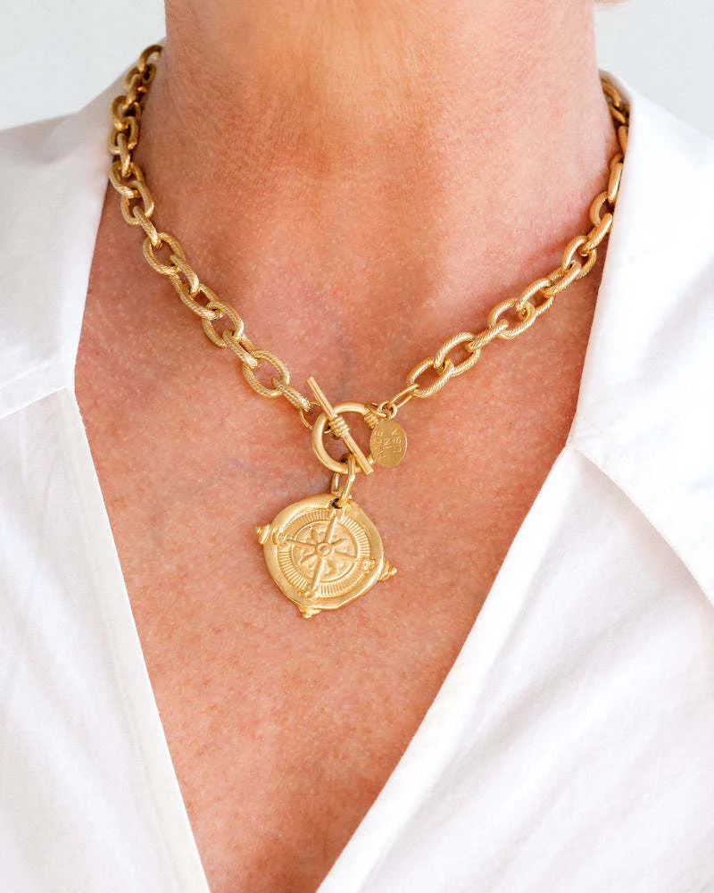 Handcast Gold Compass Front Toggle Necklace - Image 2