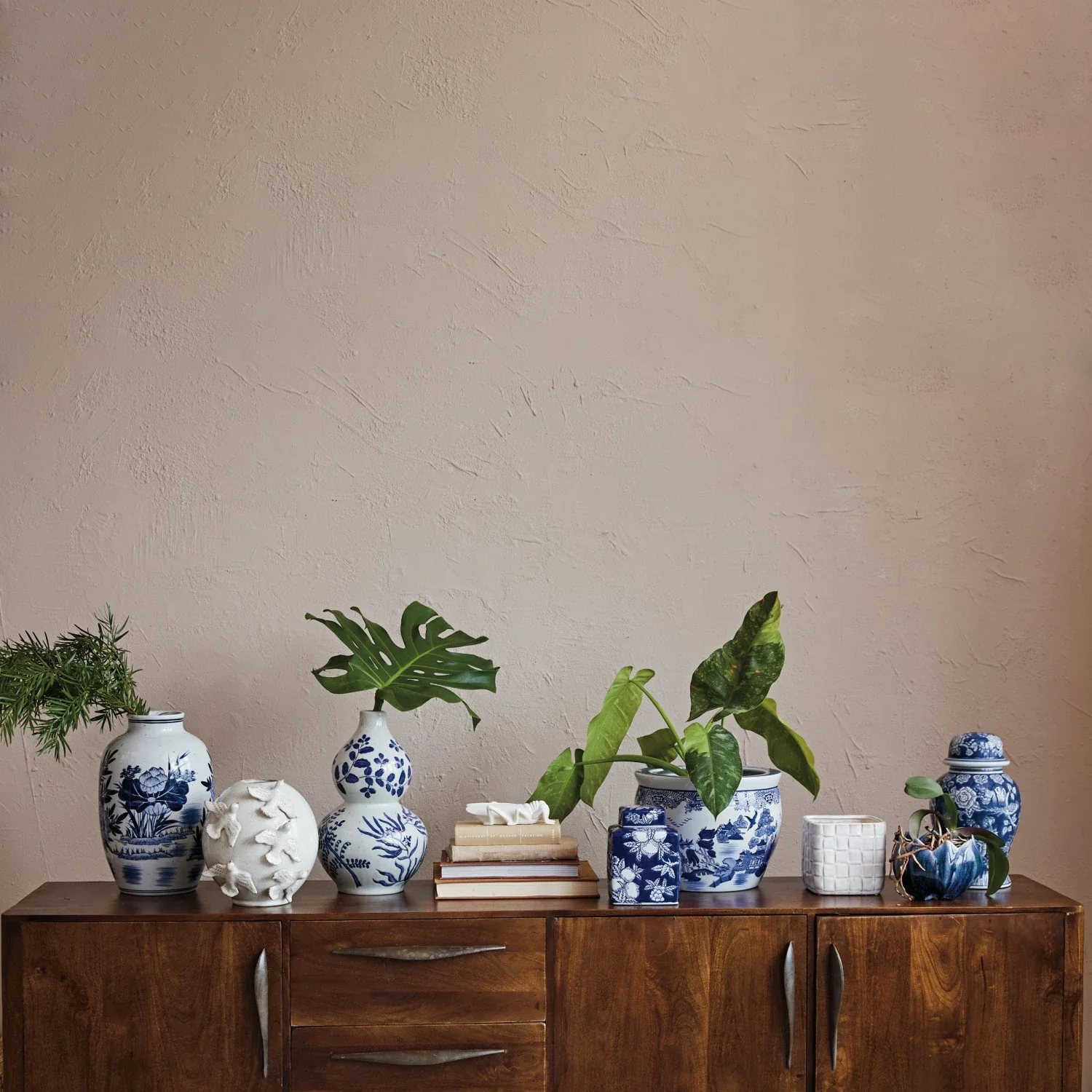 Handmade Stoneware Vase with Birds - Image 2