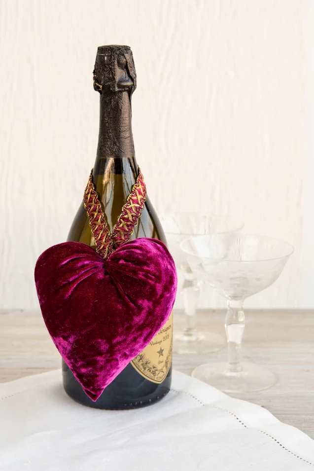 Handmade Velvet Hearts - Image 4