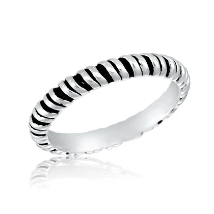 Large Twist Stack Ring - Image 3