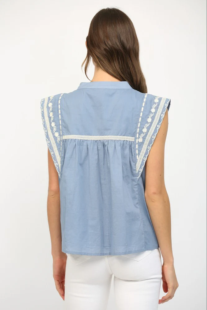 Leah Ruffle Sleeve Blouse With Tape And Embroidery - Image 3
