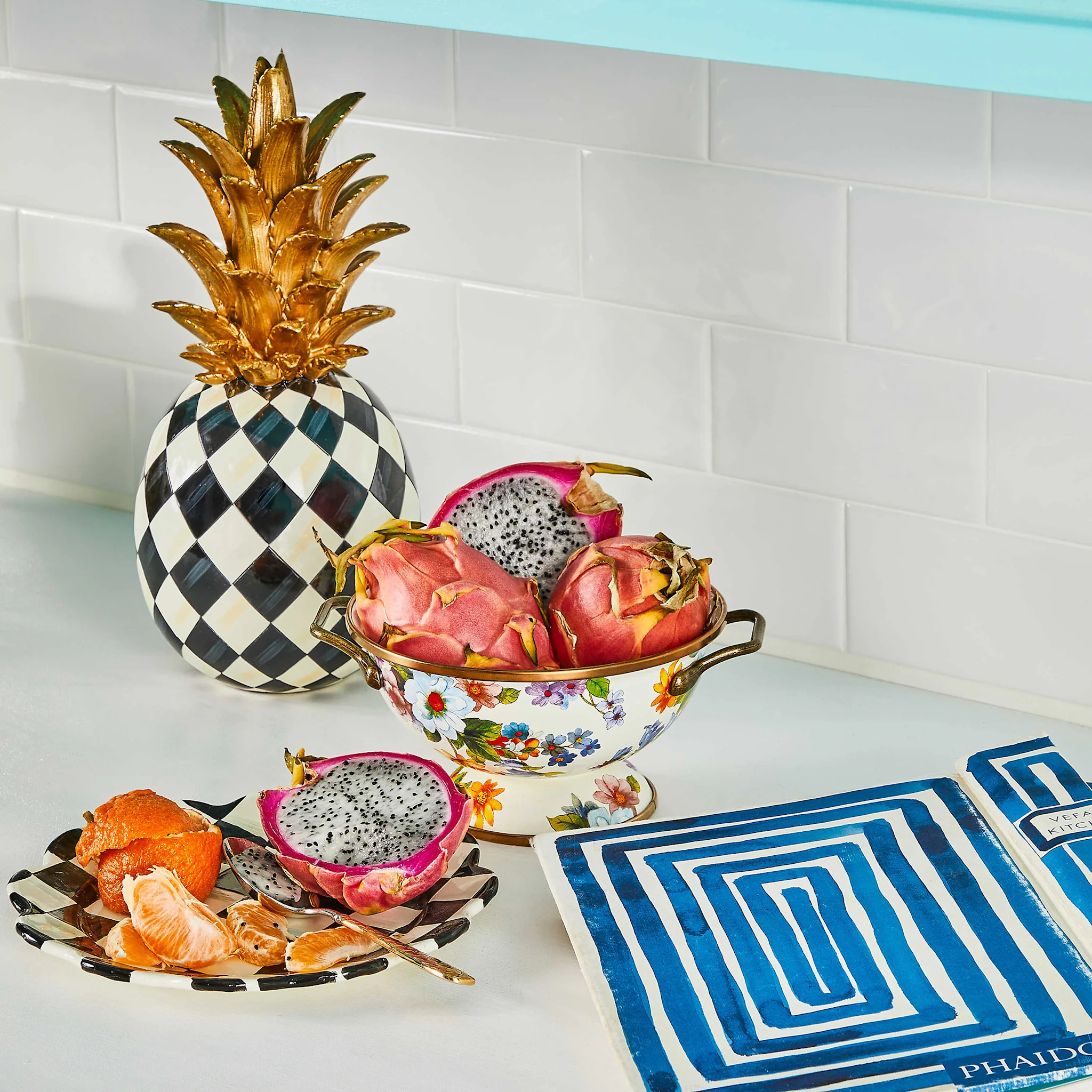 Marquee Pineapple - Image 3