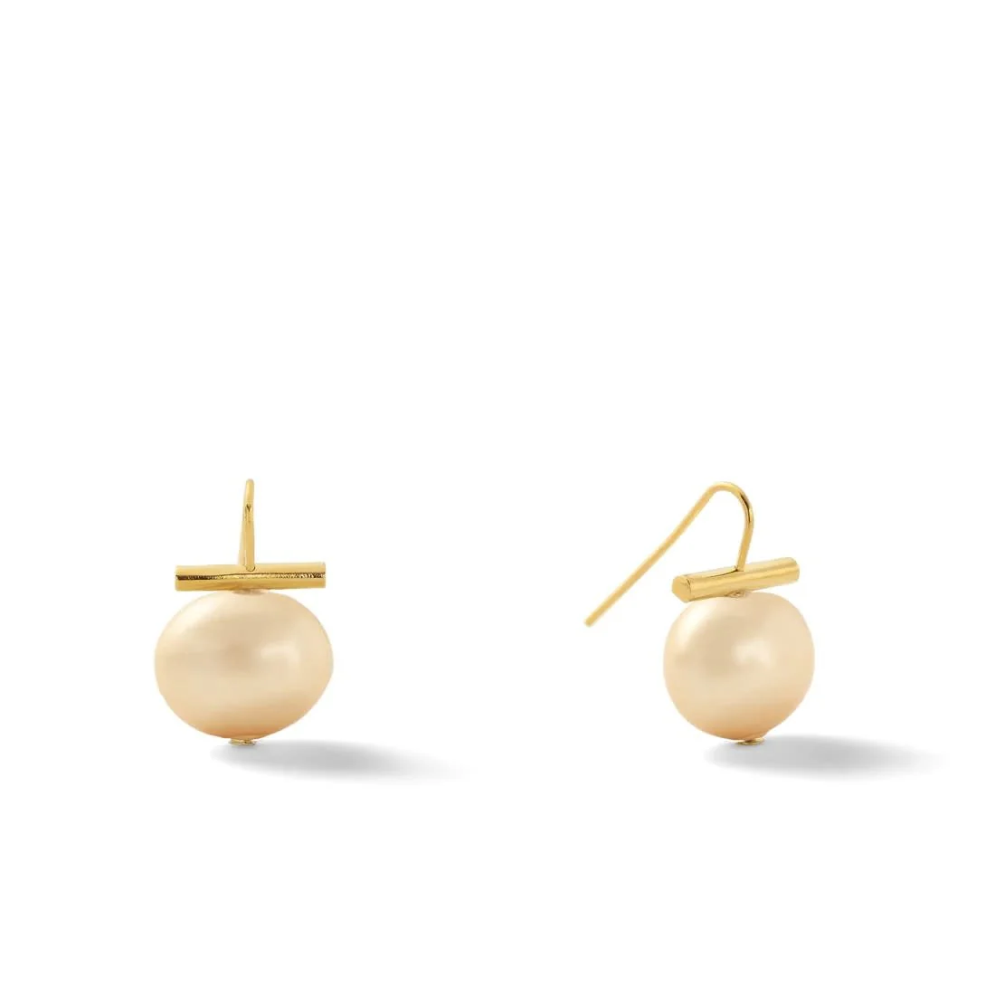 Medium Pebble Pearl Ear Wire - Image 9