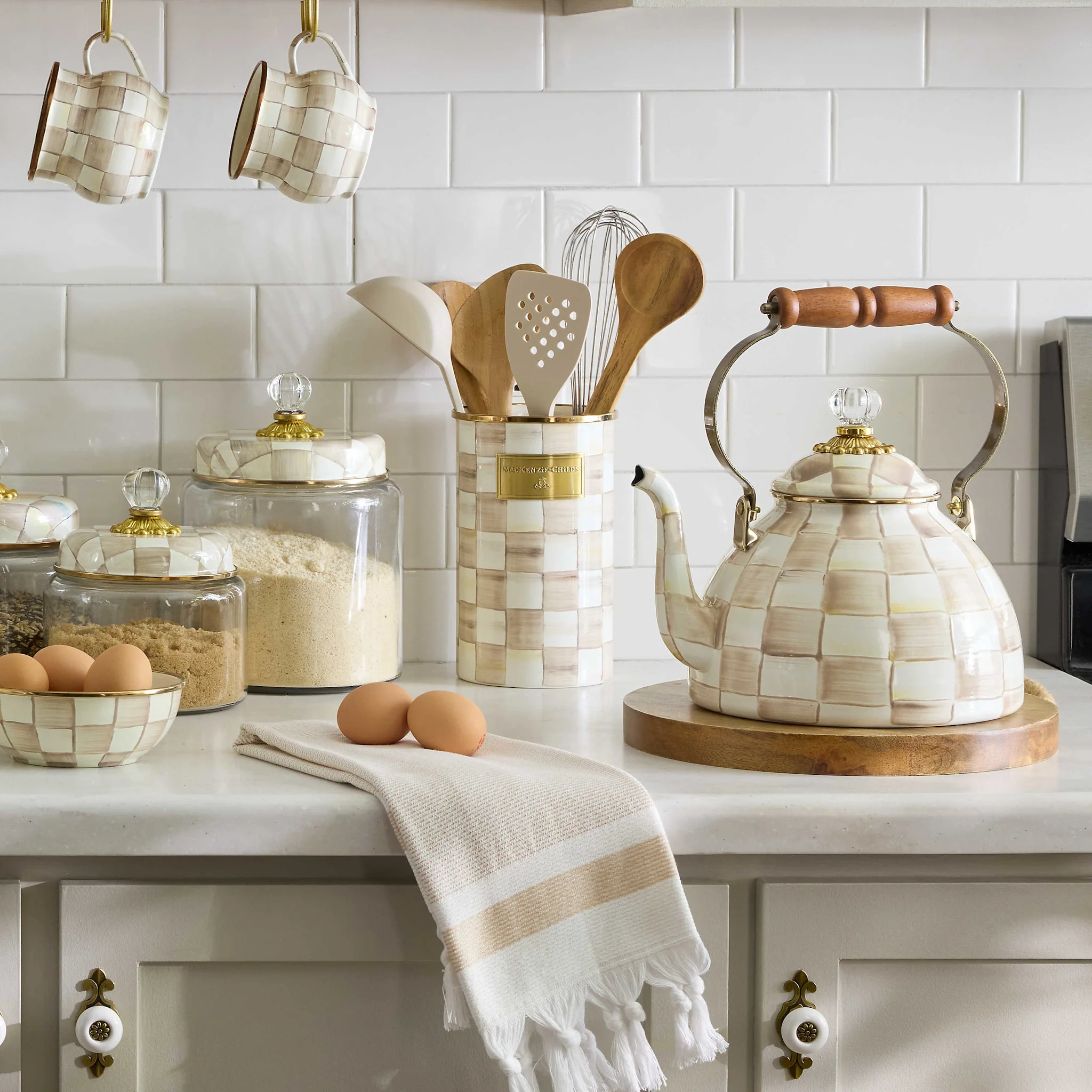 Mocha Check Utensil Holder - Image 2