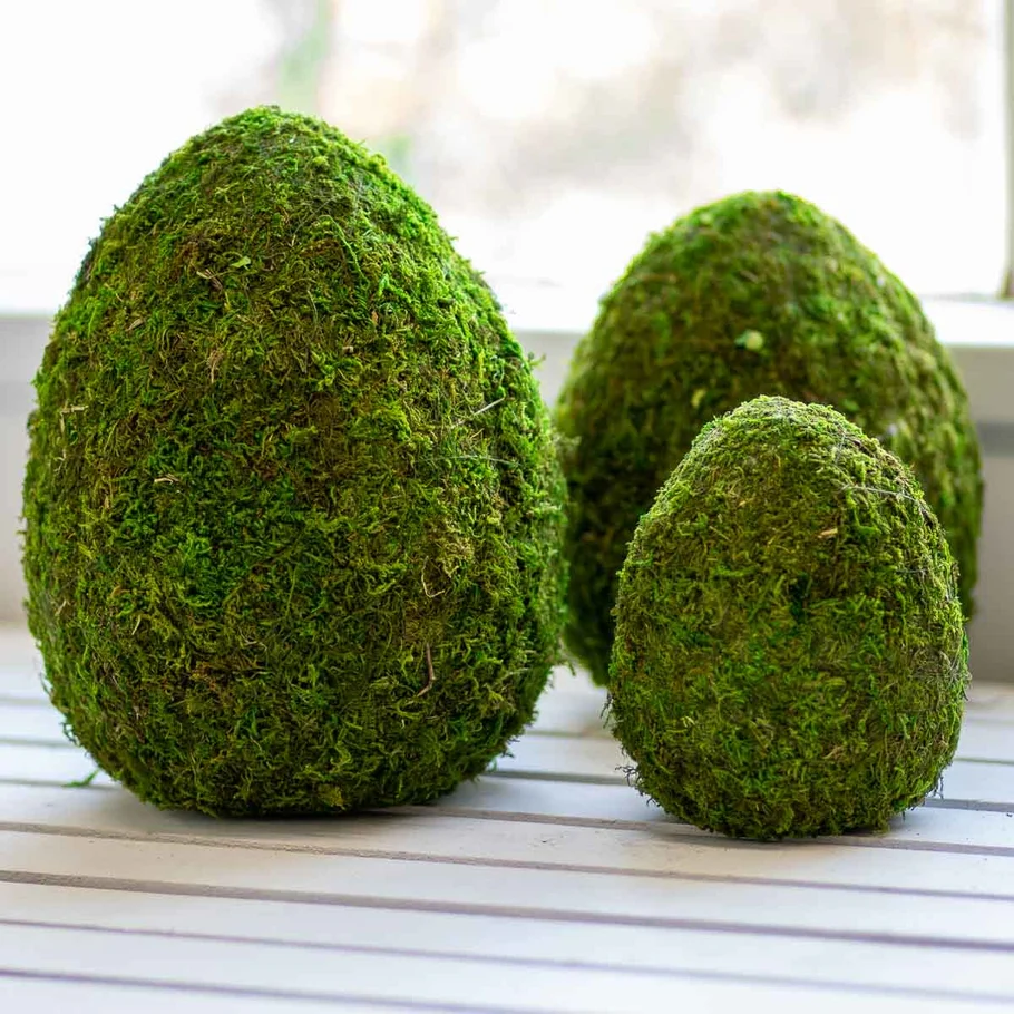 Moss Egg Decor Green