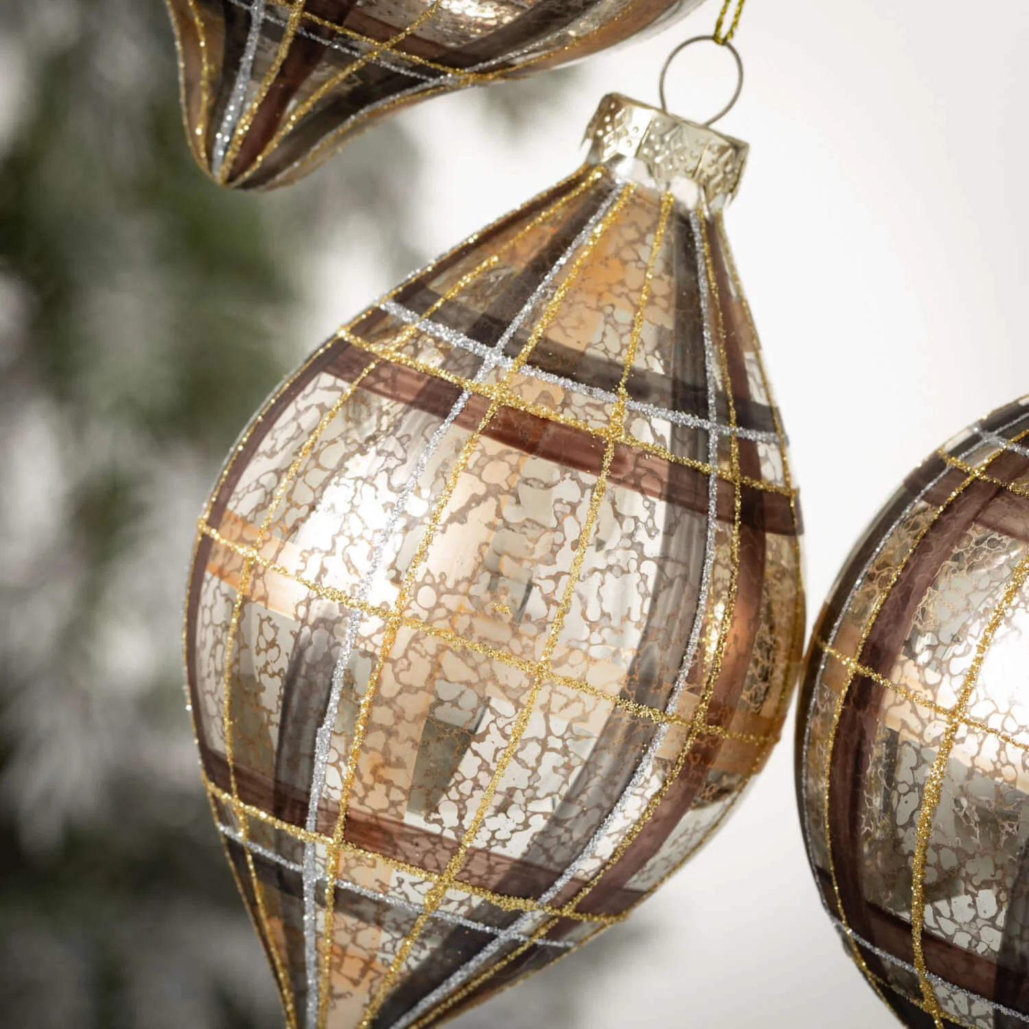 NEUTRAL PLAID ORNAMENT - Image 2