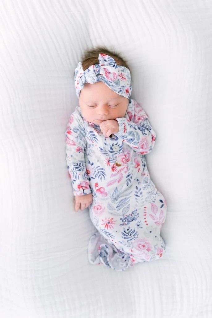 Newborn Knotted Baby Gown Headband & Hat Set - Image 3