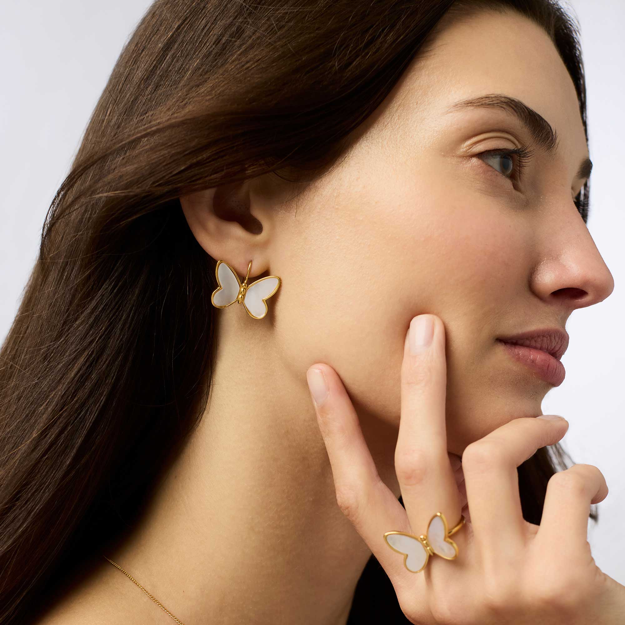 Papillon Earring Mother of Pearl - Image 2