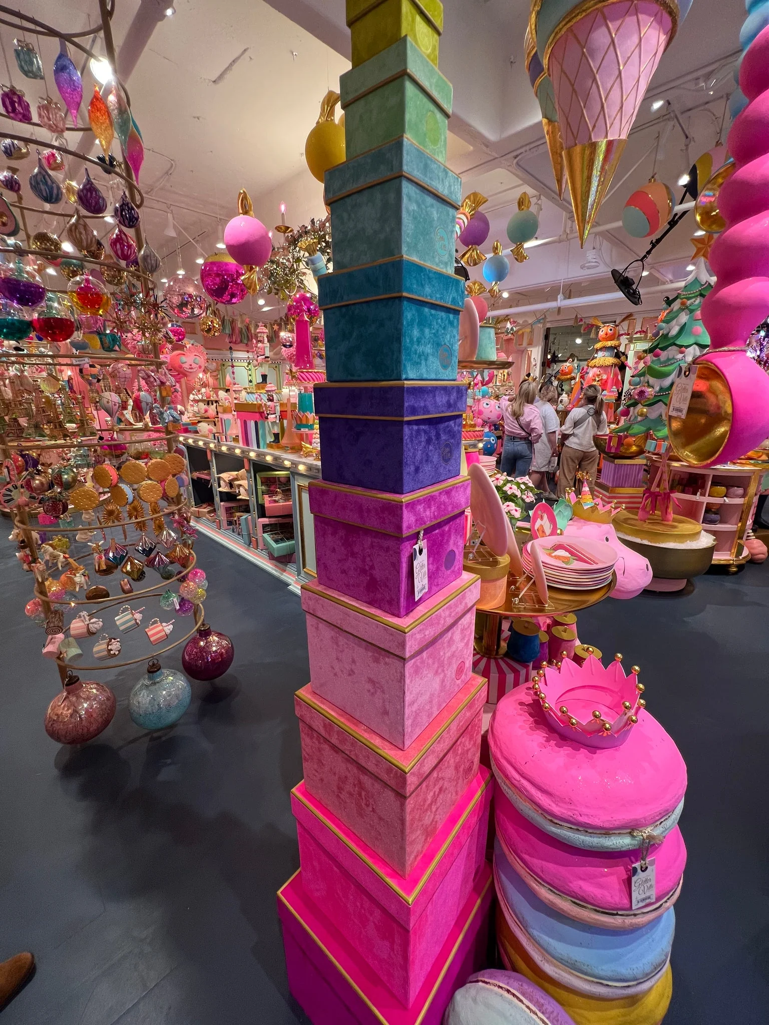 Patisserie Square Stacking Boxes - Image 2