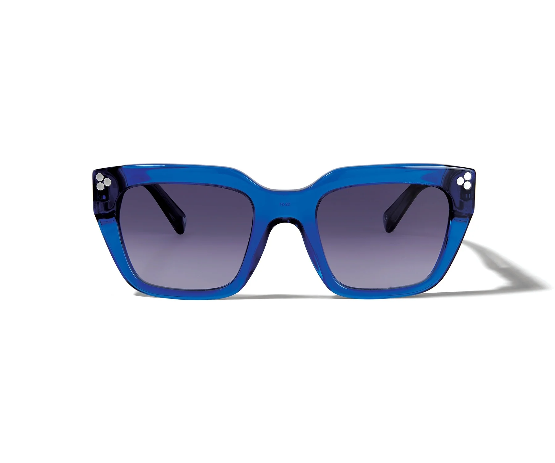 Pebble Medali Sunglasses - Image 7