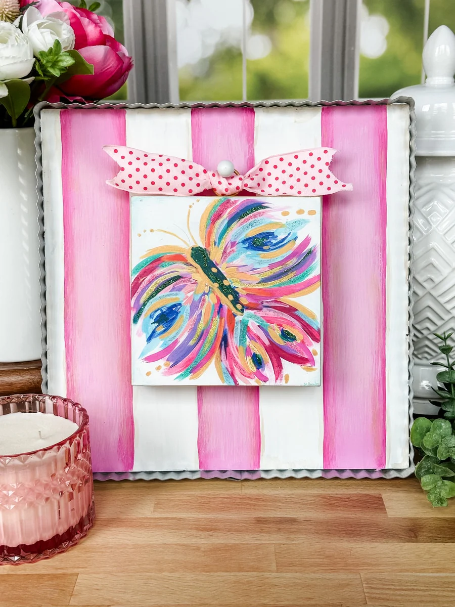 Pink & White Display Board - Image 2