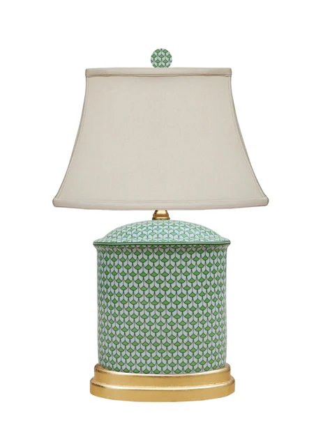 Porcelain Greenfish Scale Oval Flat Jar Lamp
