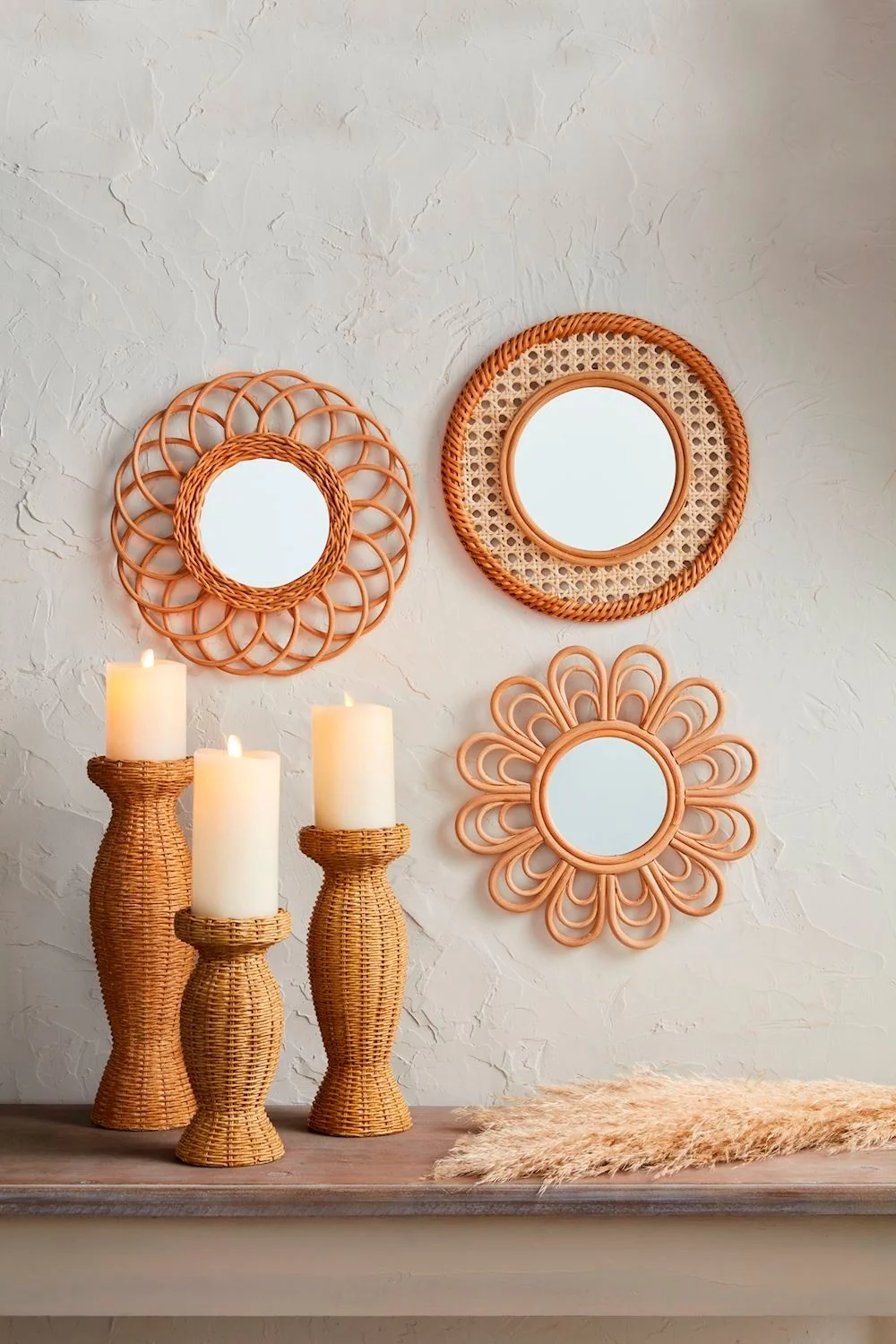 Resin Woven Candlesticks - Image 2