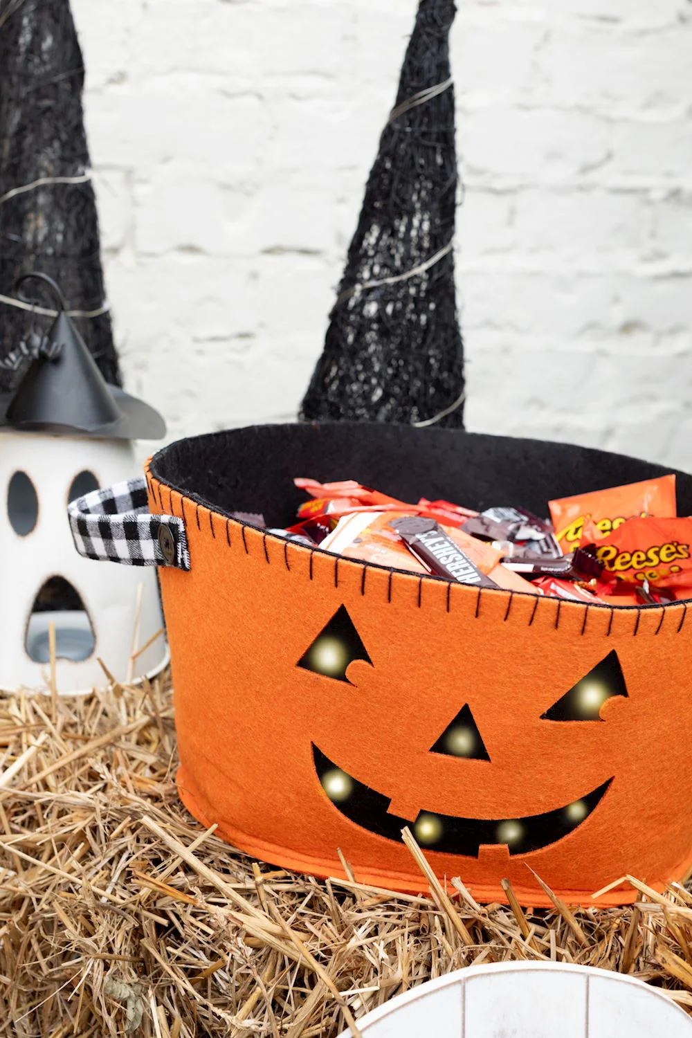 Reversible Ghost & Jack-O-Lantern Bucket - Image 3
