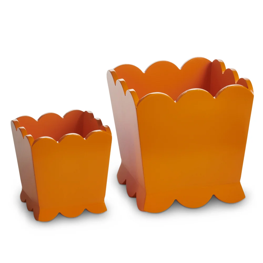 Scalloped Planter - Sold Individually