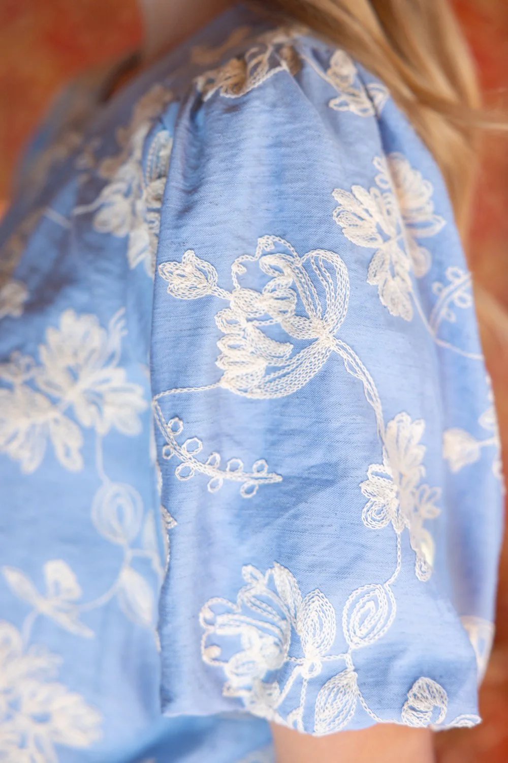 Scarlett Floral Embroidered Elastic Banded Bubble Sleeve Top - Image 5