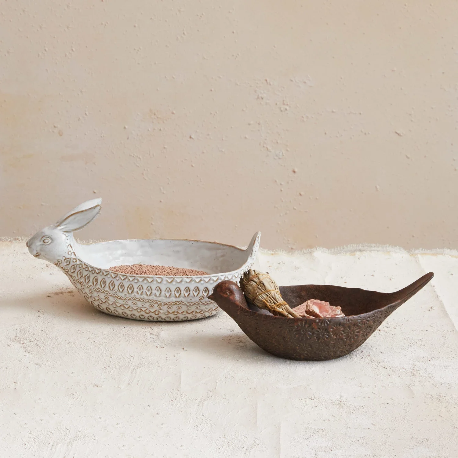 Stoneware Rabbit Bowl - Image 2