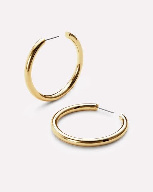 Tia Medium Gold Hoop Earrings - Image 3