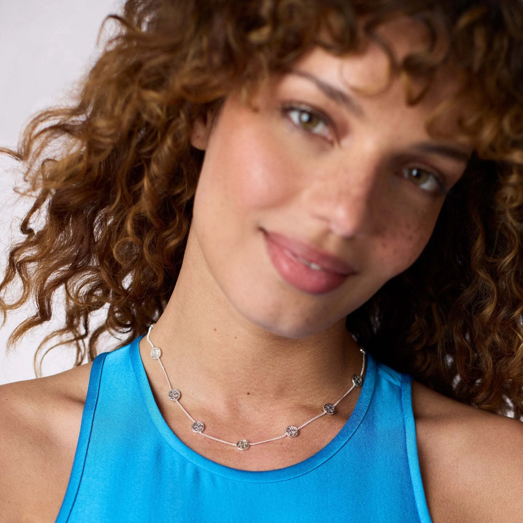Valencia Delicate Station Necklace Silver - Image 3
