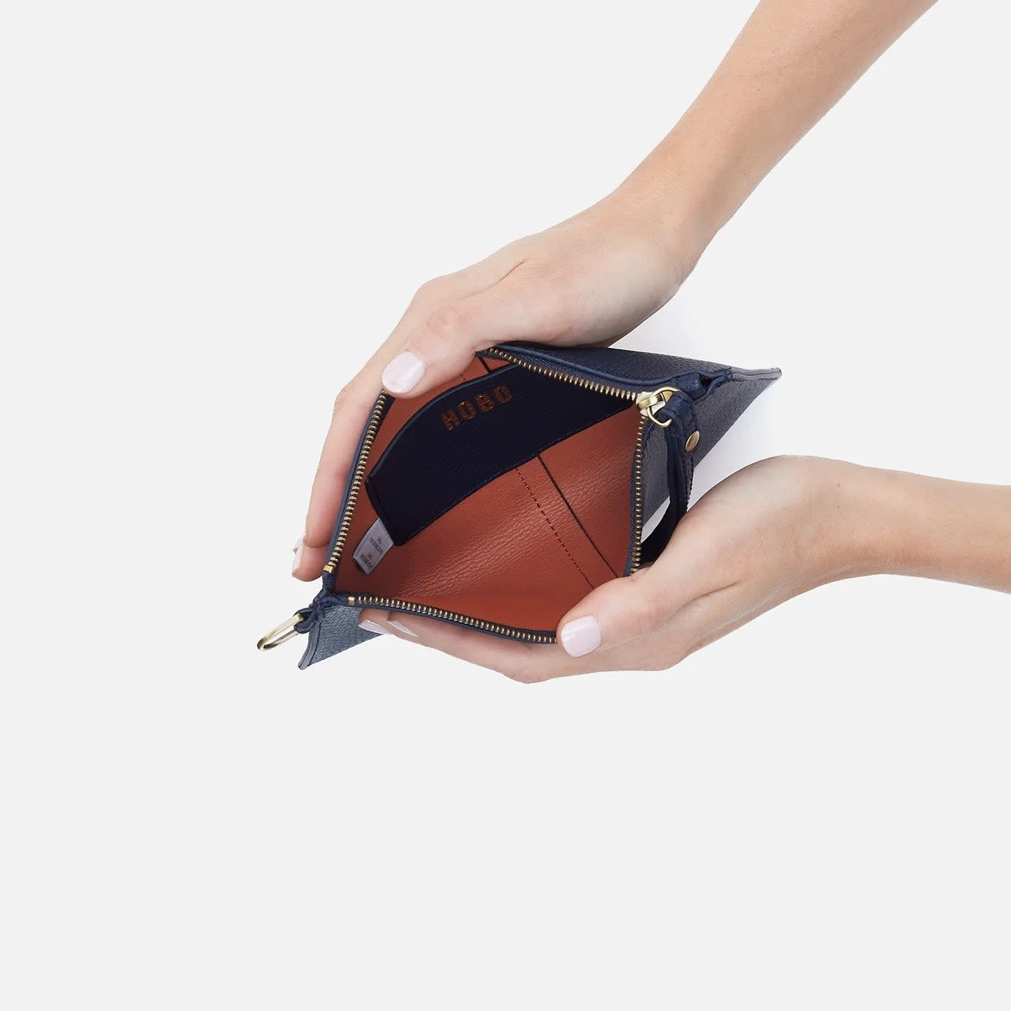 Vida Small Pouch - Image 8